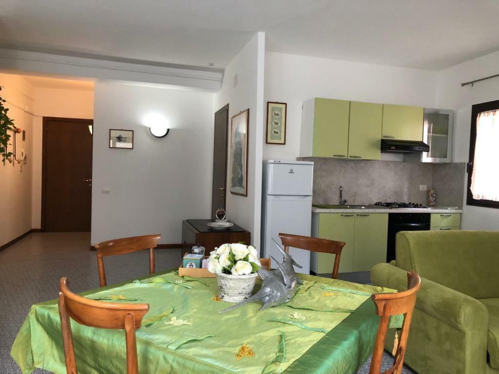Bilocale Milu - Milu Holidays La Maddalena  Eksteriør bilde